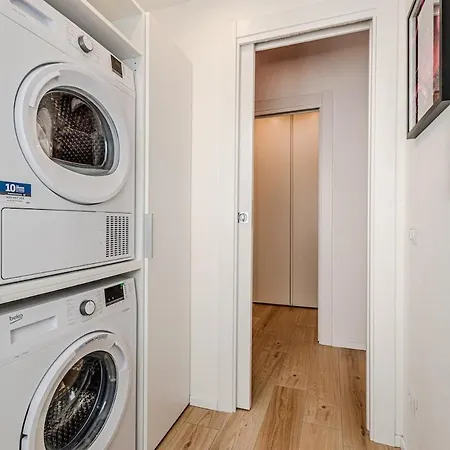 公寓 Nuovo Con Posto Auto Privato A 5 Min A Piedi Dal Centro *