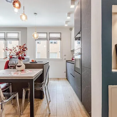 Apartman Nuovo Con Posto Auto Privato A 5 Min A Piedi Dal Centro